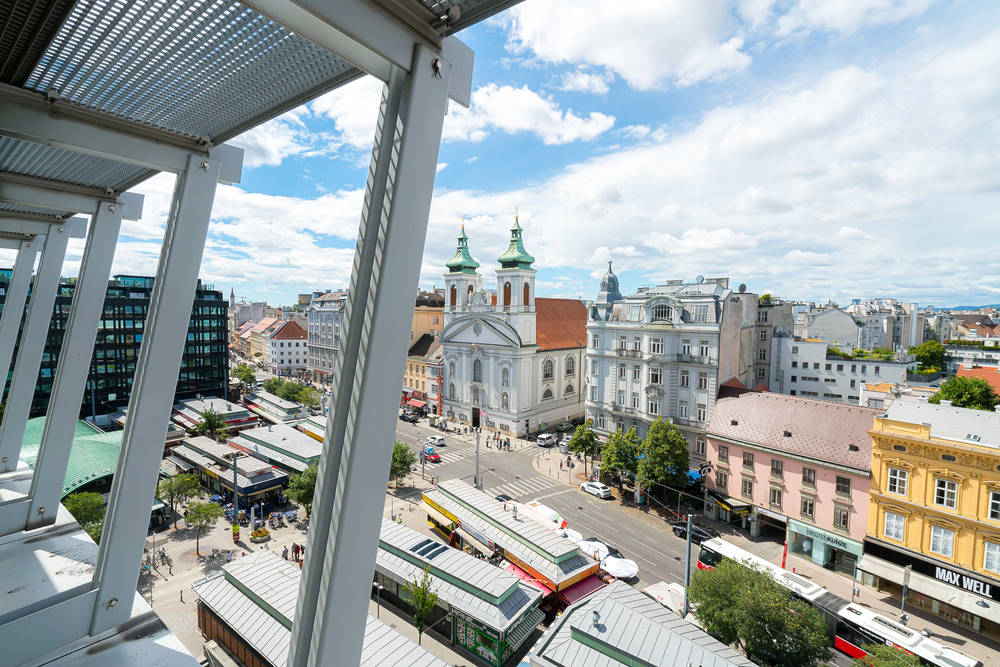 Thumb - Luminous micro apartment with great view in prime location num - 10