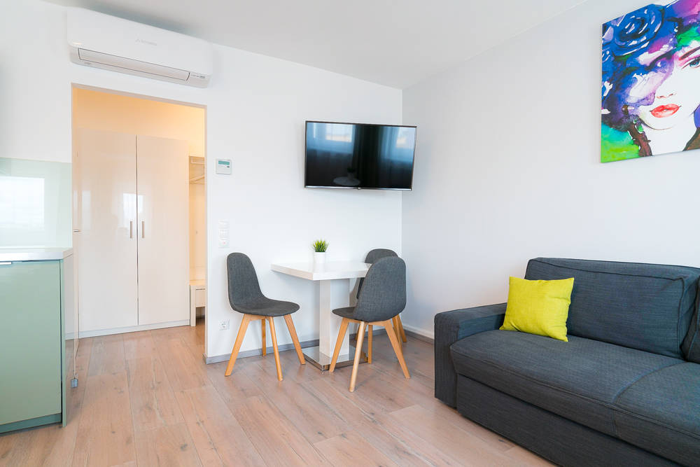 Thumb - Luminous micro apartment with great view in prime location num - 4