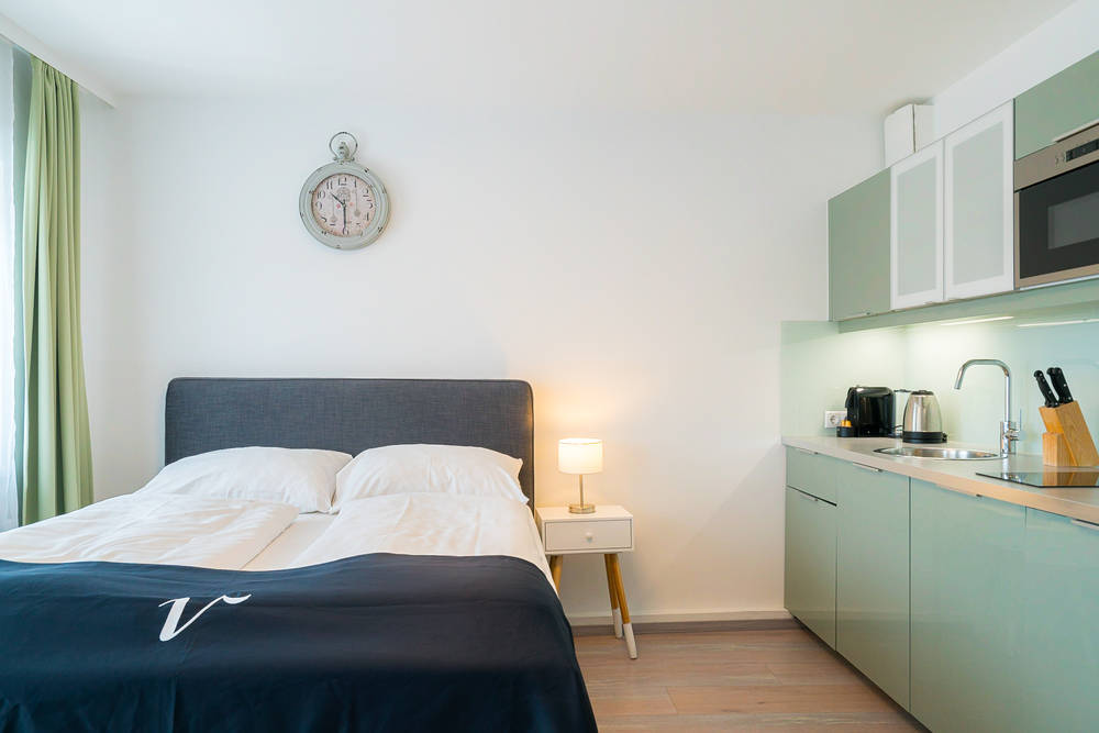 Thumb - Luminous micro apartment with great view in prime location num - 5