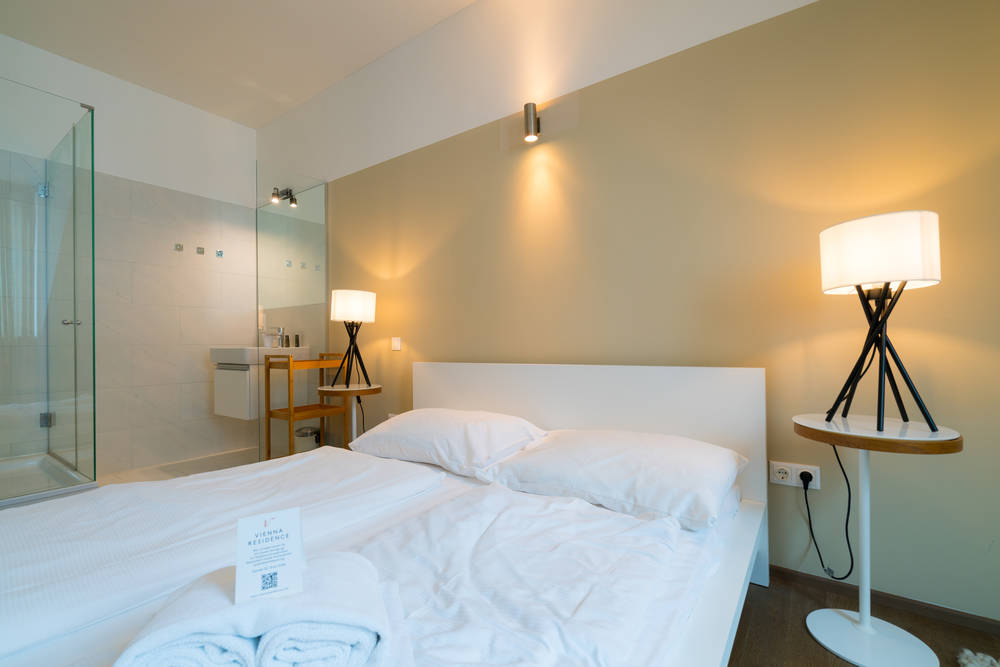 Thumb - Lucid business apartment Vienna in the third district with modern furniture - live near the Belvedere palace num - 16