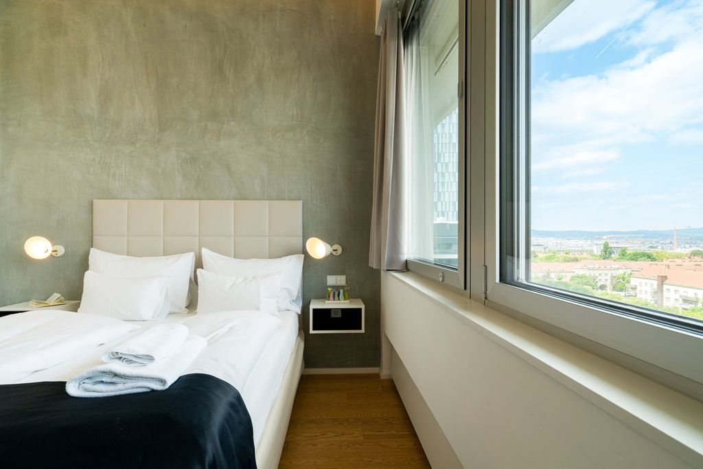 Thumb - Your tiny retreat in Vienna - bright space miracle on Triester Straße close to public transport num - 21