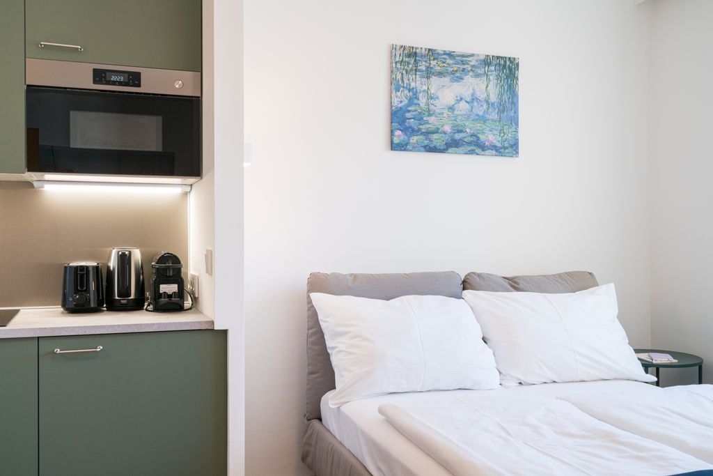 Thumb - High-Floor Studio on Landstraßer Hauptstraße – Rain Shower, Air Conditioning & Lift num - 3