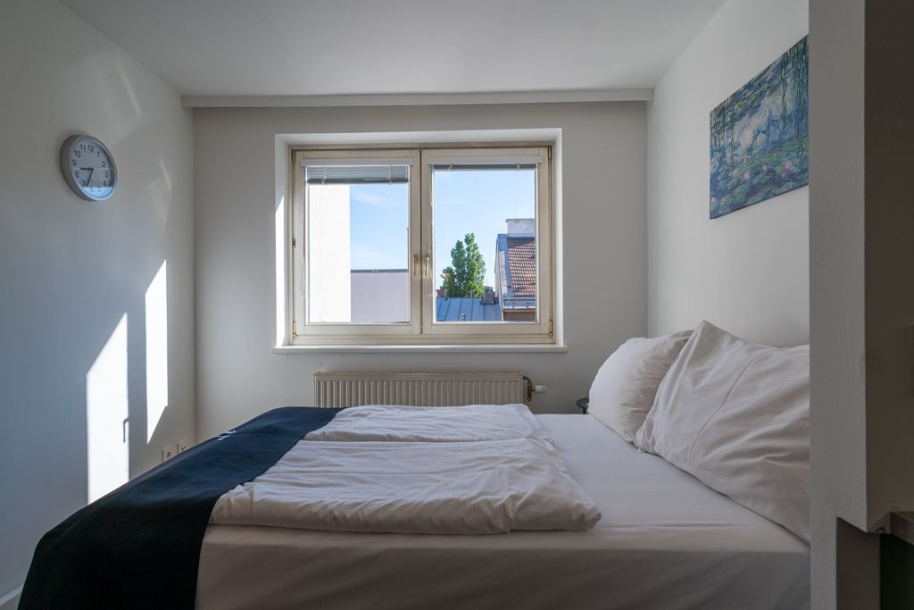 Thumb - Stylish Furnished Studio in Vienna's 3rd District – 7th Floor with Rain Shower & AC num - 8