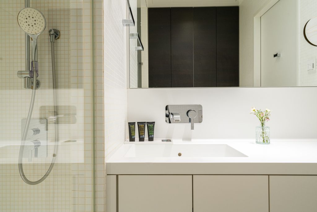 Thumb - Your tiny retreat in Vienna - bright space miracle on Triester Straße close to public transport num - 28