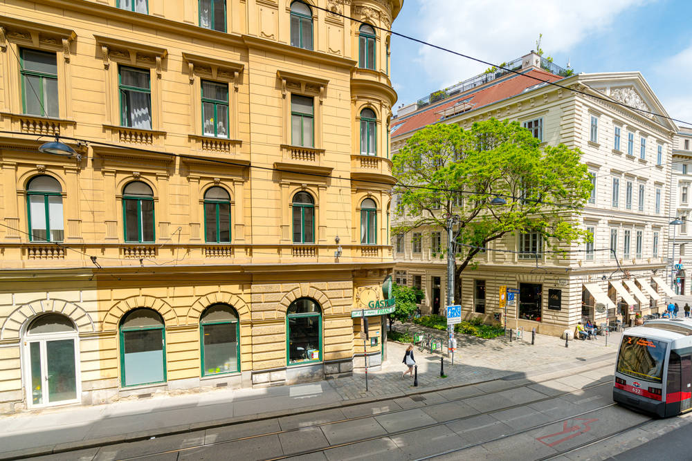 Thumb - Noble apartment with charme right at the U2 station Rathaus num - 19