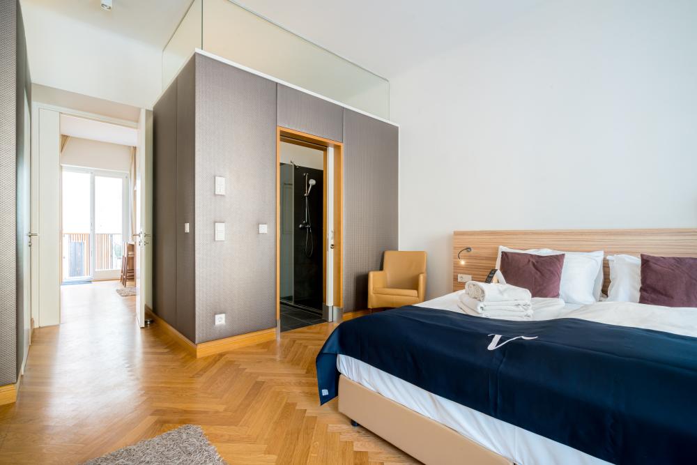 Thumb - Noble apartment with charme right at the U2 station Rathaus num - 16