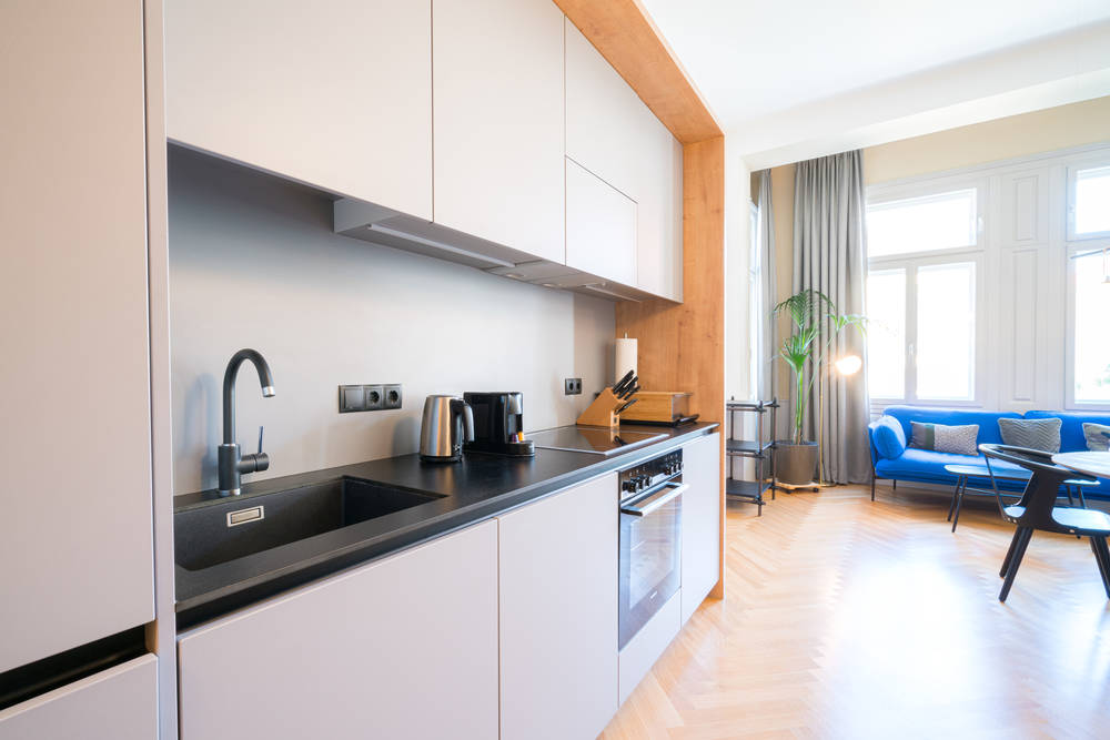 Thumb - Elegantly furnished accommodation with balcony and air conditioning num - 7