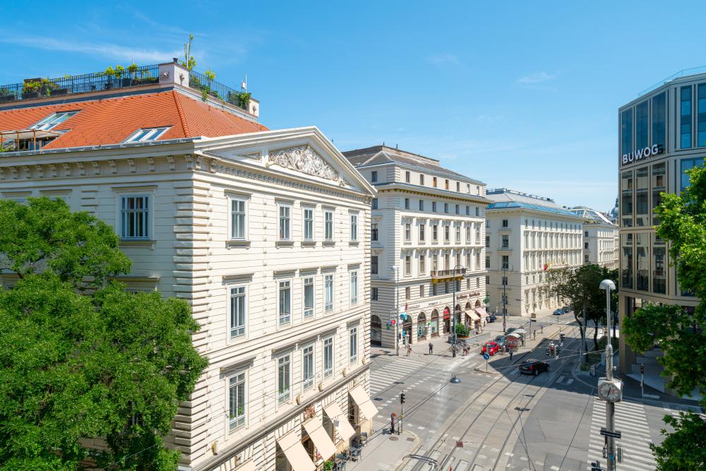 Thumb - Elegantly furnished accommodation with balcony and air conditioning num - 12