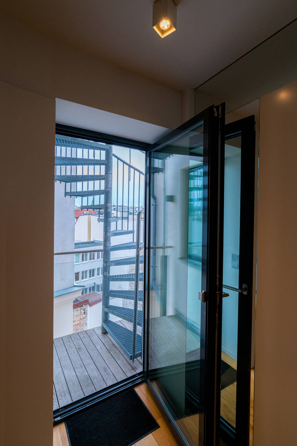 Thumb - Small but impressive: Extravagant penthouse with rooftop terrace num - 36