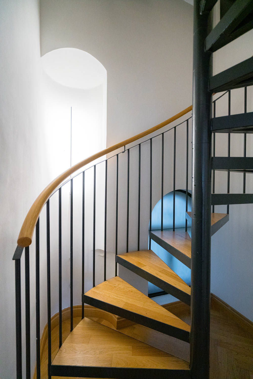 Thumb - Beaming maisonette with aircon close to town hall num - 16