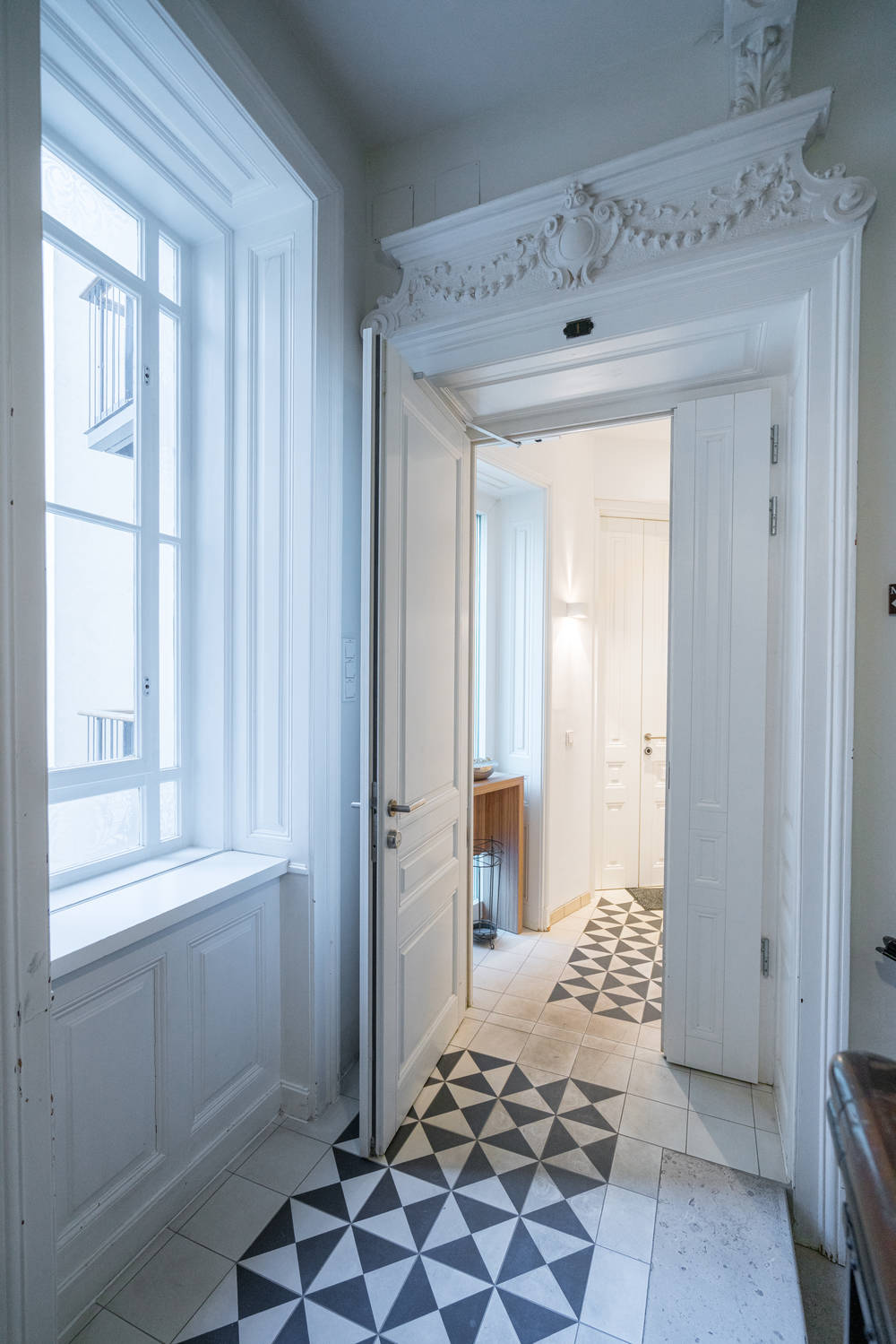 Thumb - Beaming maisonette with aircon close to town hall num - 32