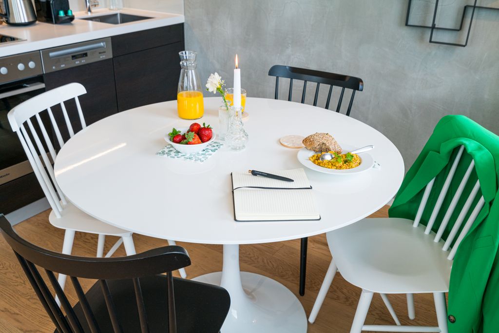 Thumb - Living with a View: Charming Accommodation on the 10th Floor of Philips Haus Vienna num - 52