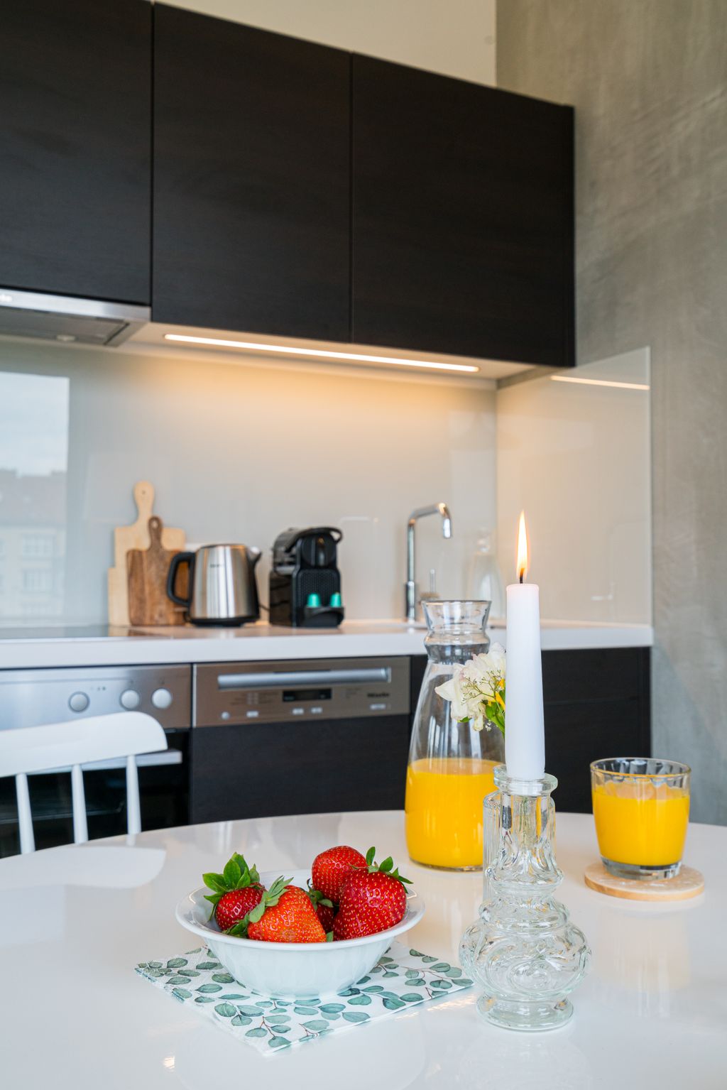 Thumb - Living with a View: Charming Accommodation on the 10th Floor of Philips Haus Vienna num - 57