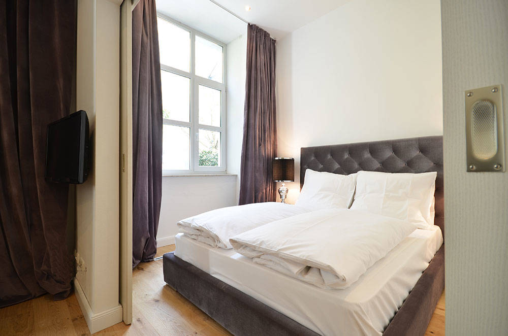 Thumb - Exclusively furnished serviced apartment for your temporary stay for up to 2 persons in Frankfurt near Stadtwald num - 5