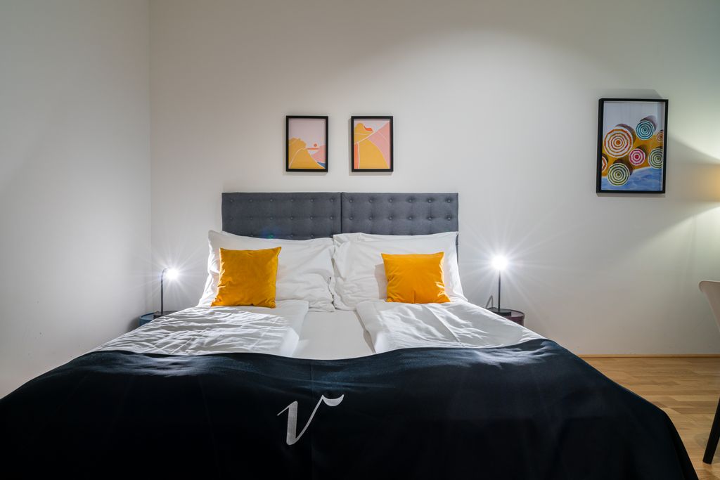 Thumb - A space-saving miracle: Newly furnished 2-bedroom apartment in an old building just two minutes from the subway num - 8