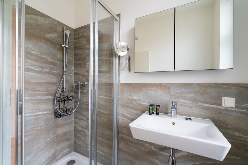 Thumb - Versatile Viennese Altbau Apartment nearby the Vienna Exhibition Center with Space for Four num - 21