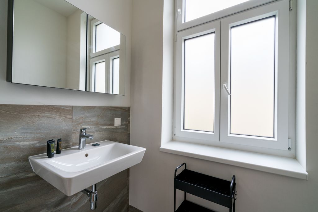 Thumb - Versatile Viennese Altbau Apartment nearby the Vienna Exhibition Center with Space for Four num - 22