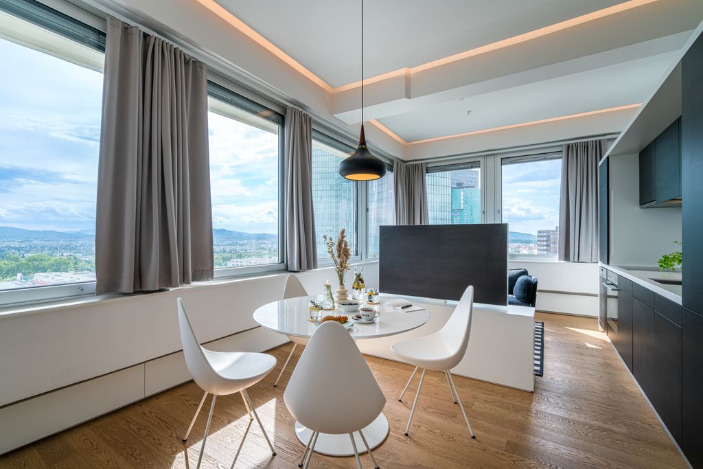Thumb - Sleep Above the Skyline – Modern Decor Apartment for 4 in Vienna’s Philips Haus num - 5
