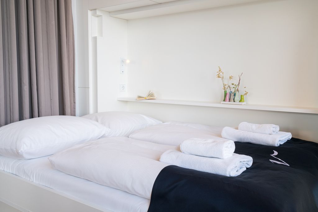 Thumb - Sleep Above the Skyline – Modern Decor Apartment for 4 in Vienna’s Philips Haus num - 24