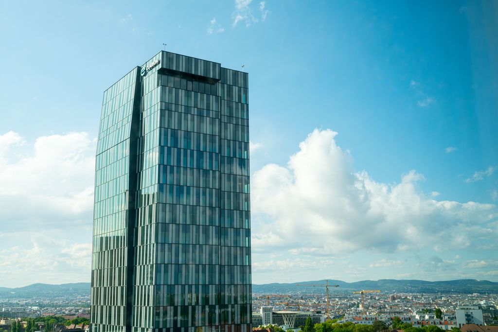 Thumb - Sleep Above the Skyline – Modern Decor Apartment for 4 in Vienna’s Philips Haus num - 11