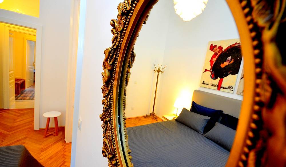 Thumb - 2-bedroom apartment in a lovely historic building nearby the famous Rochusmarkt num - 8