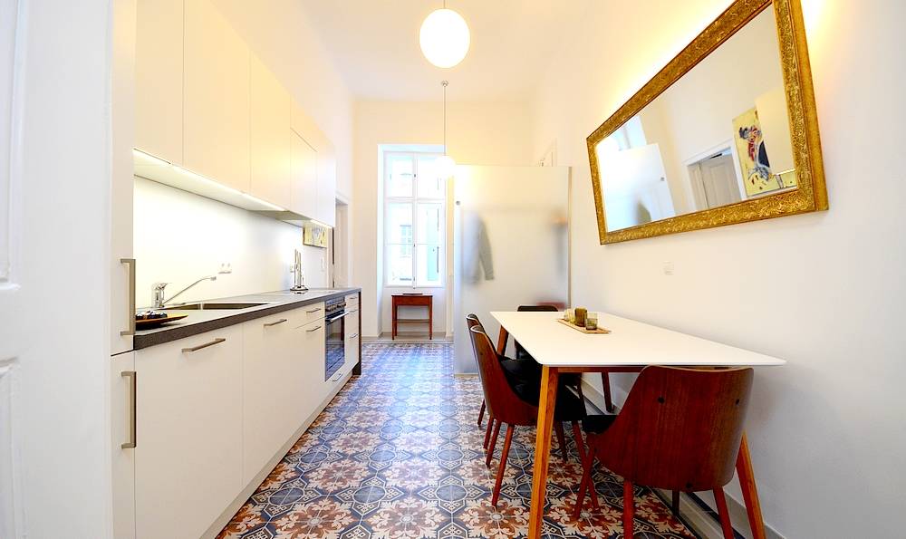 Thumb - 2-bedroom apartment in a lovely historic building nearby the famous Rochusmarkt num - 17