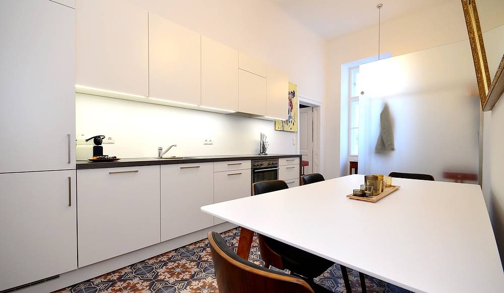 Thumb - 2-bedroom apartment in a lovely historic building nearby the famous Rochusmarkt num - 18