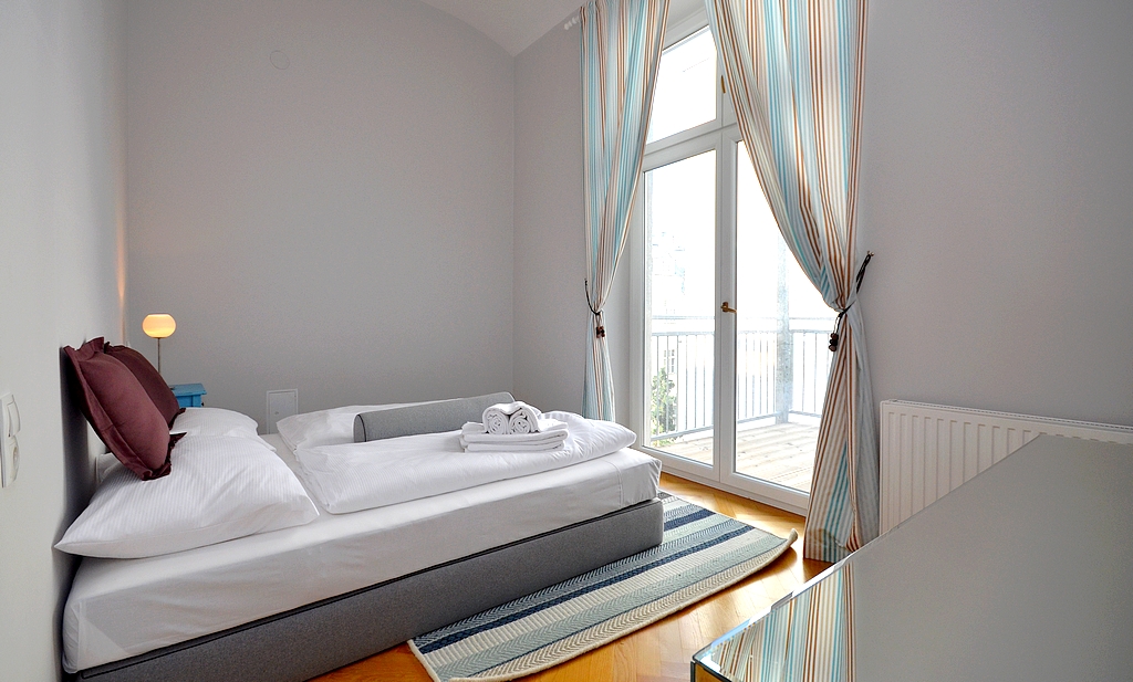 Thumb - Spacious and light-flooded apartment directly at Castle Belvedere num - 26