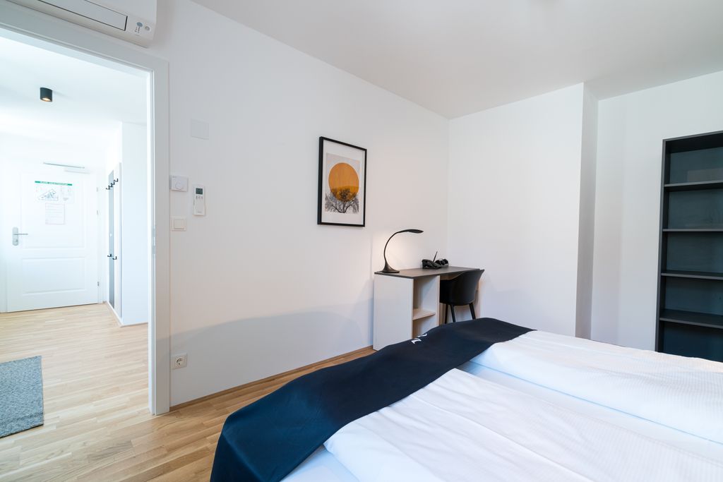 Thumb - Spacious 2-Bedroom Retreat in Tranquil  Alleyway right in the Beautiful 2nd District of Vienna num - 32