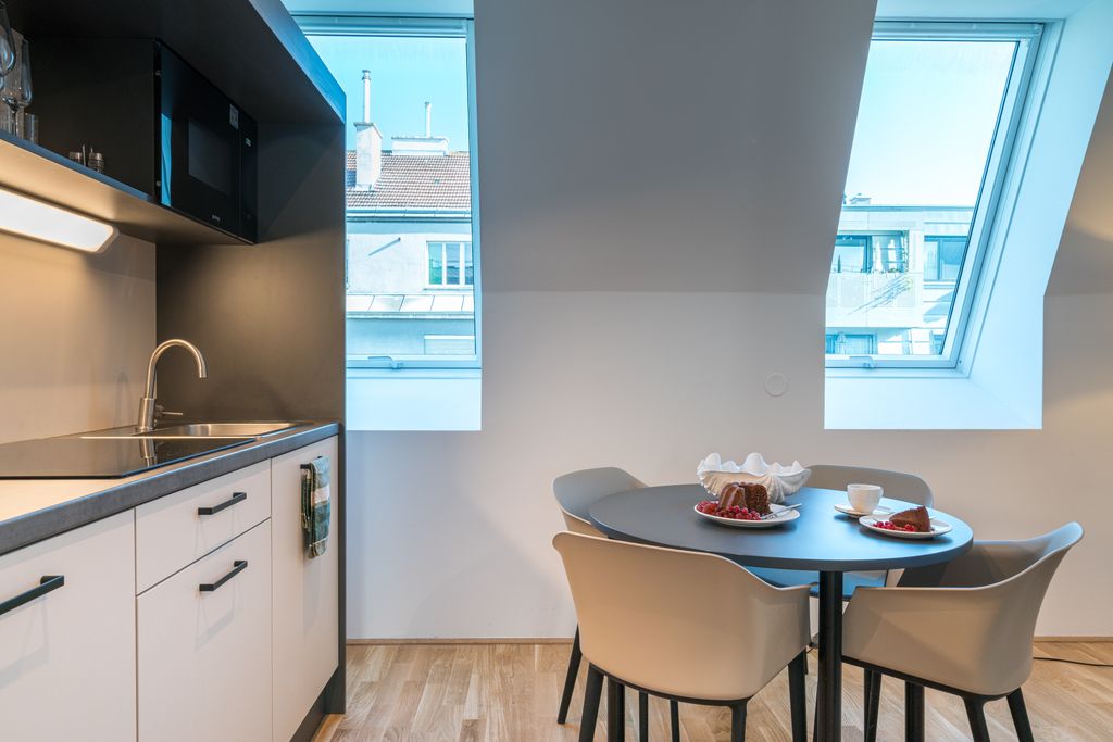 Thumb - Spacious 2-Bedroom Retreat in Tranquil  Alleyway right in the Beautiful 2nd District of Vienna num - 10