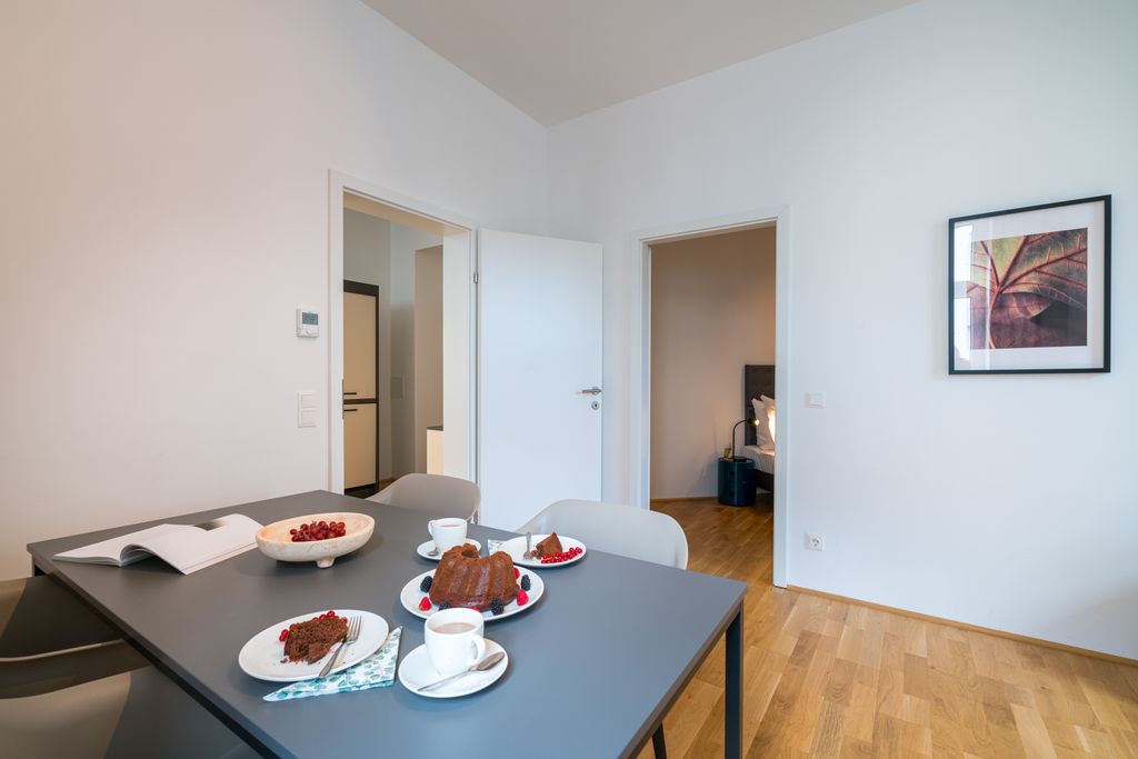 Thumb - Spacious 2-Bedroom Retreat in Tranquil  Alleyway right in the Beautiful 2nd District of Vienna num - 16