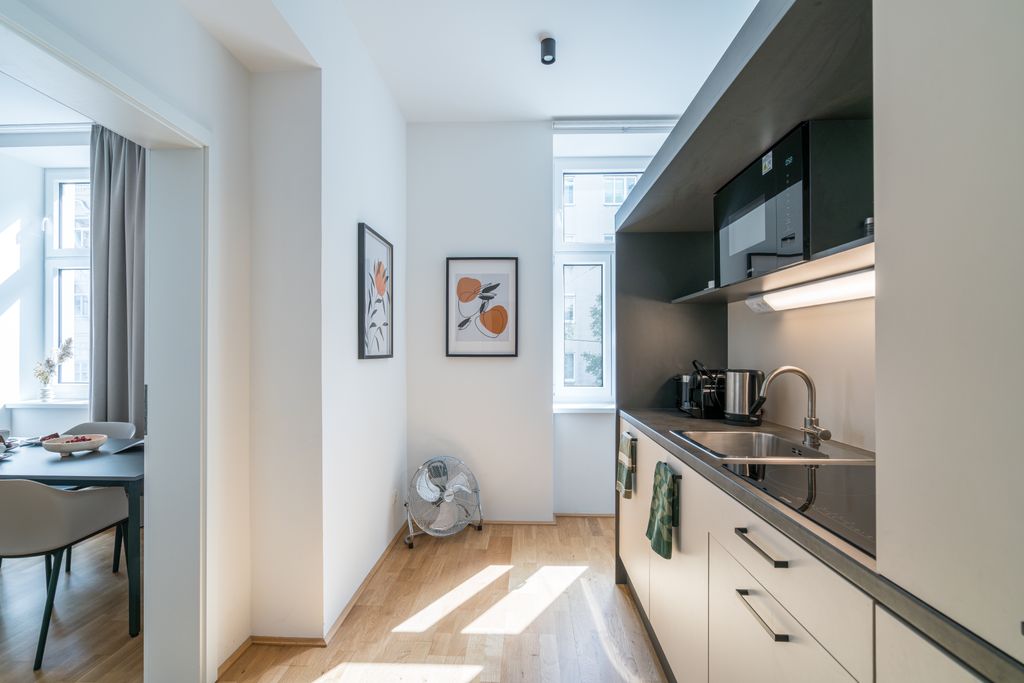 Thumb - Spacious 2-Bedroom Retreat in Tranquil  Alleyway right in the Beautiful 2nd District of Vienna num - 15