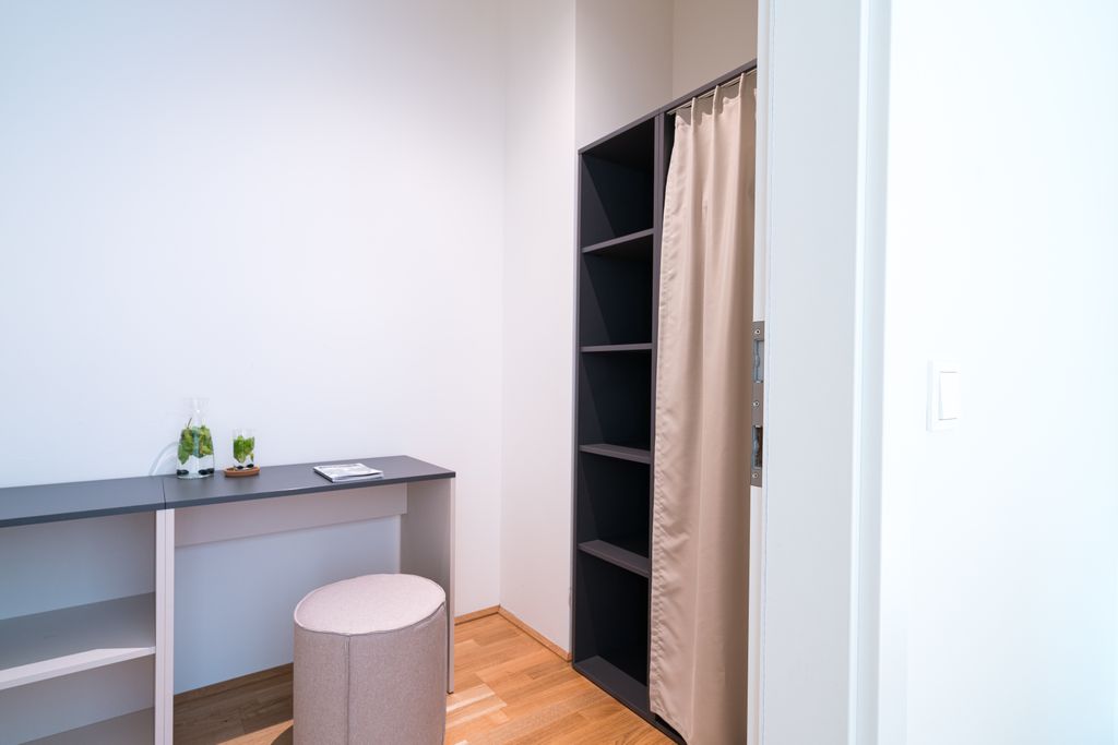 Thumb - Opulent Viennese Penthouse with Stunning City Views and space for 8 people - Near Messe Wien num - 49